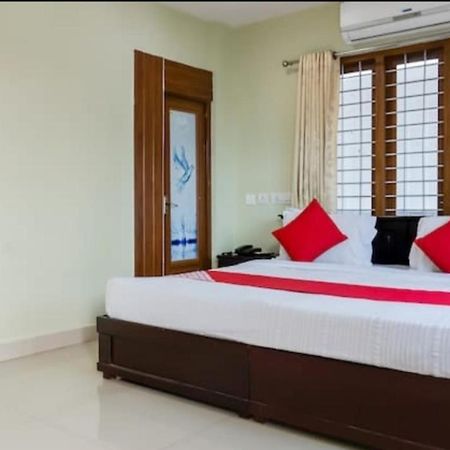 Hotel Mp Residancy Perintalmanna Esterno foto